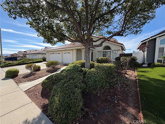 2nd image of 39697 Casandra Ct