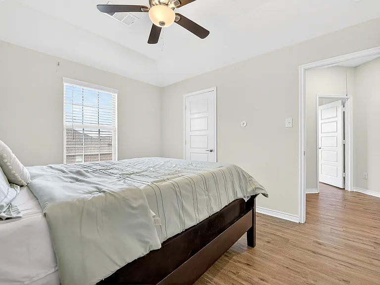 2261 Obsidian Dr — Photo 25