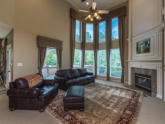 5th image of 15308 Bandon Dr