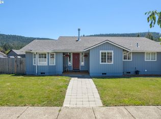 7345 B St, Springfield, OR 97478