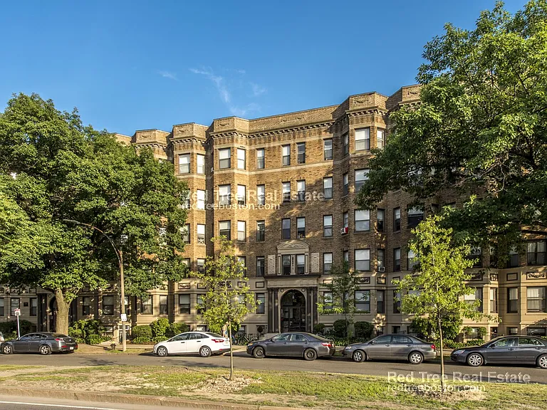 1160 Commonwealth Ave #50 — Photo 5