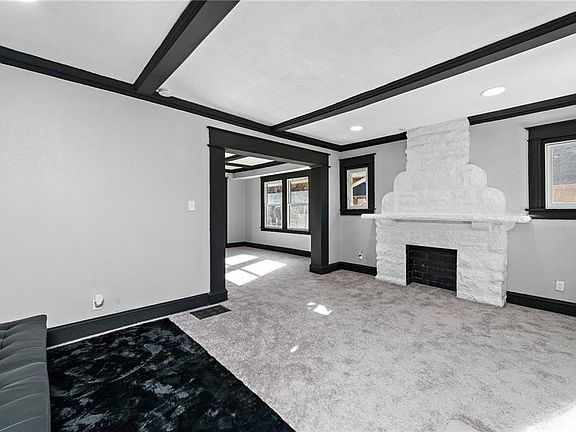 5th image of 4215 S Benton Ave