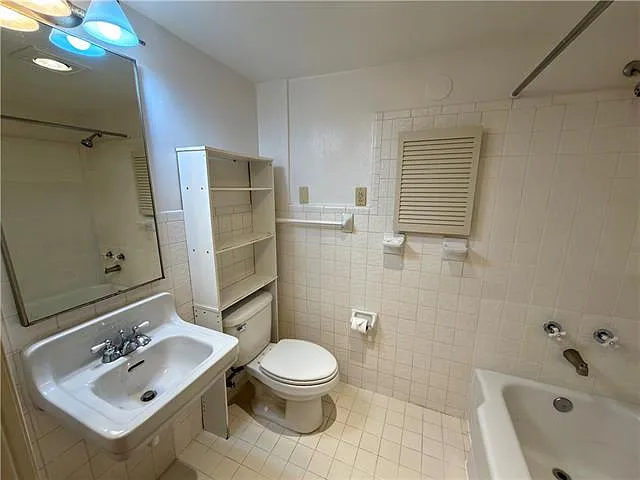 1205 Saint Charles Ave #1308 — Photo 11