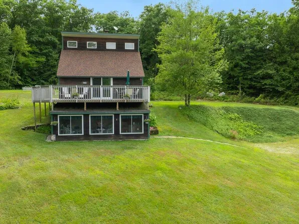 8 Neal Lane, Monmouth, ME 04259