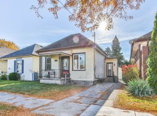 115 Vauxhall St, London, ON N5Z 1B5