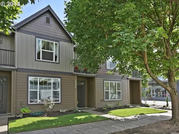 2834 SE 15th Ave, Portland, OR 97202