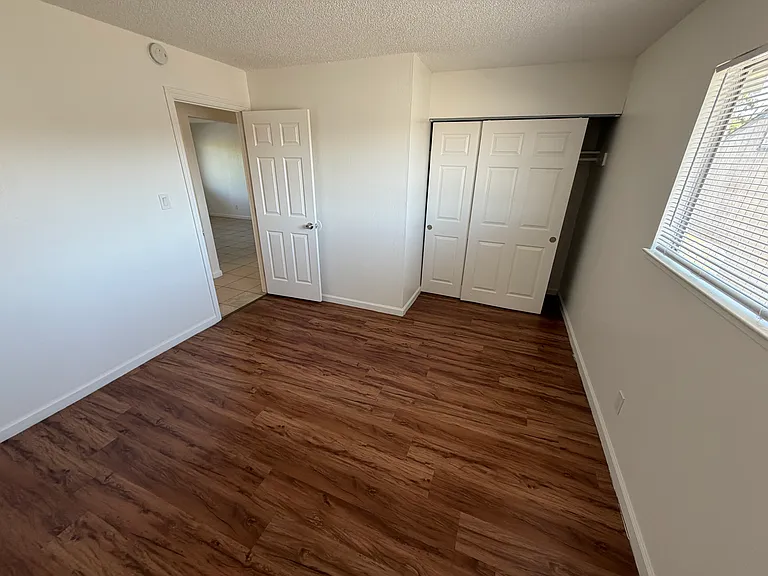 927 Fitzuren Rd #0 — Photo 10