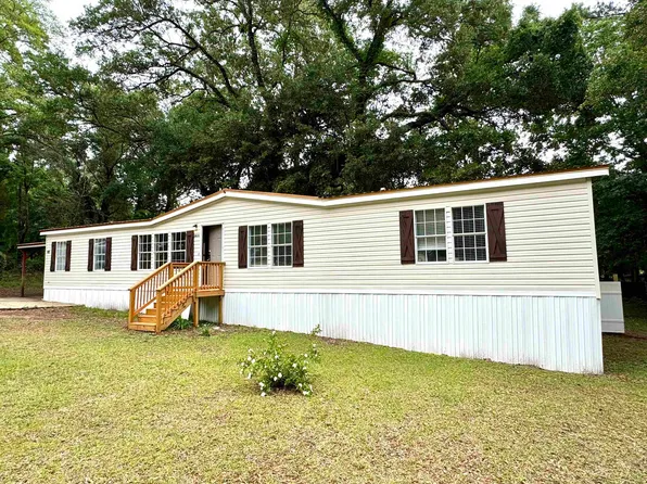 2039 Plantation Forest Dr, Tallahassee, FL 32317