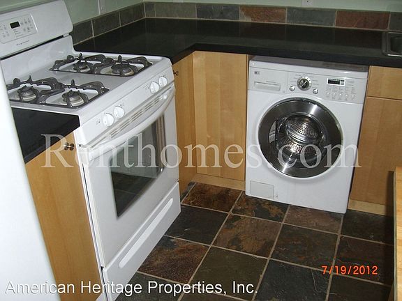5th image of 4167 1/2 Mississippi St