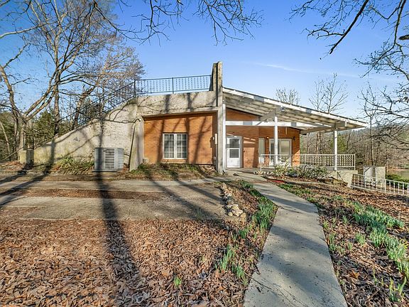 3rd image of 1444 Bivins Cypress Creek Rd