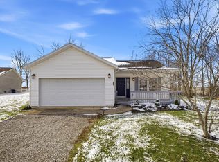 647 Greenbriar Cir, Howard, OH 43028