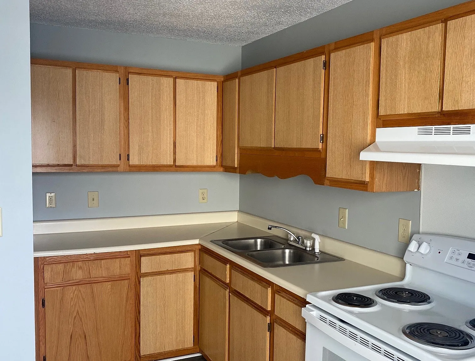 Denton Townhomes - E — Photo 2