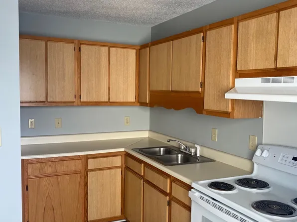 67 E Finch Ave, Denton, NC 27239