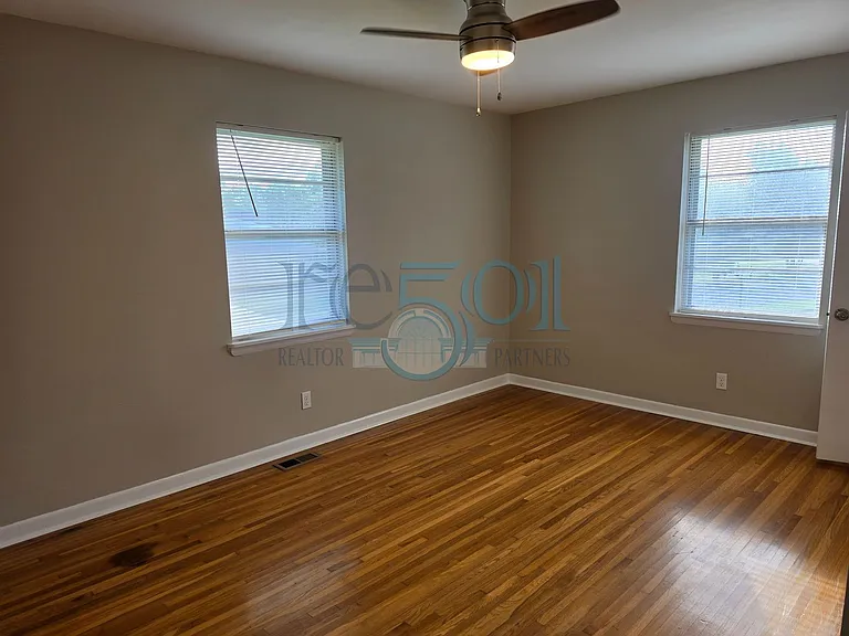 6601 Bluebird Dr — Photo 28