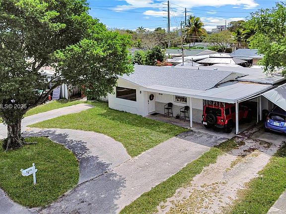 4th image of 5220 SW 57th St