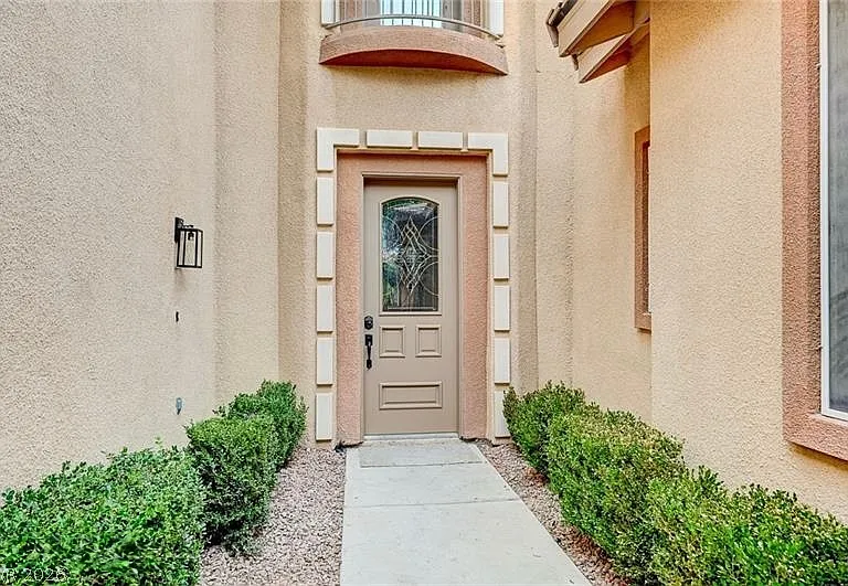 8103 Villa Cano St — Photo 7