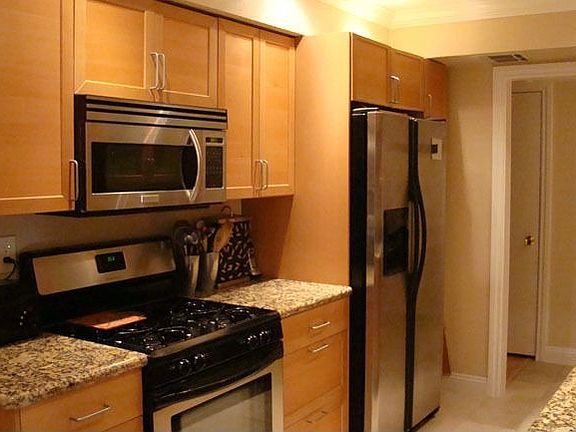 2nd image of 4536 Colbath Ave APT 102