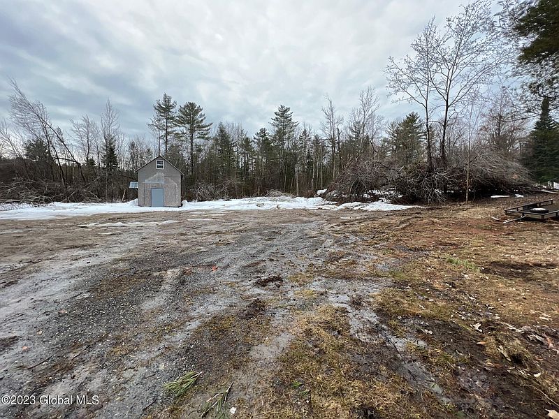4th image of 466 Windy Hill Road