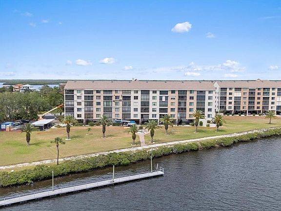 4th image of 4550 Bay Blvd APT 1231
