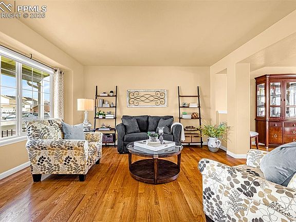 2nd image of 7460 Waterside Dr