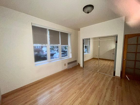 3rd image of 2027 76th St #1
