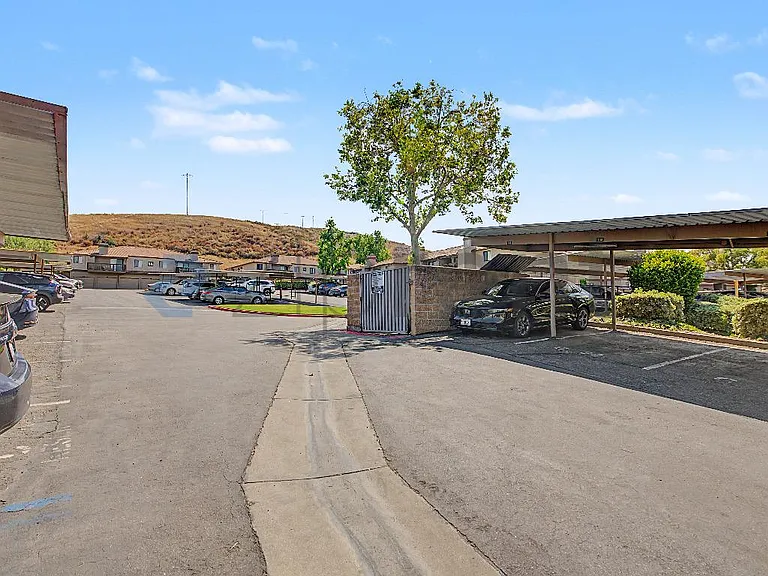 1265 Kendall Dr #521 — Photo 16