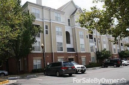 1st image of 2107 Highcourt Ln APT 305
