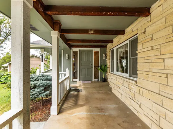 303 W Durink St, Saint Marys, KS 66536