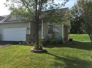 524 Creekside Dr, Buffalo, MN 55313