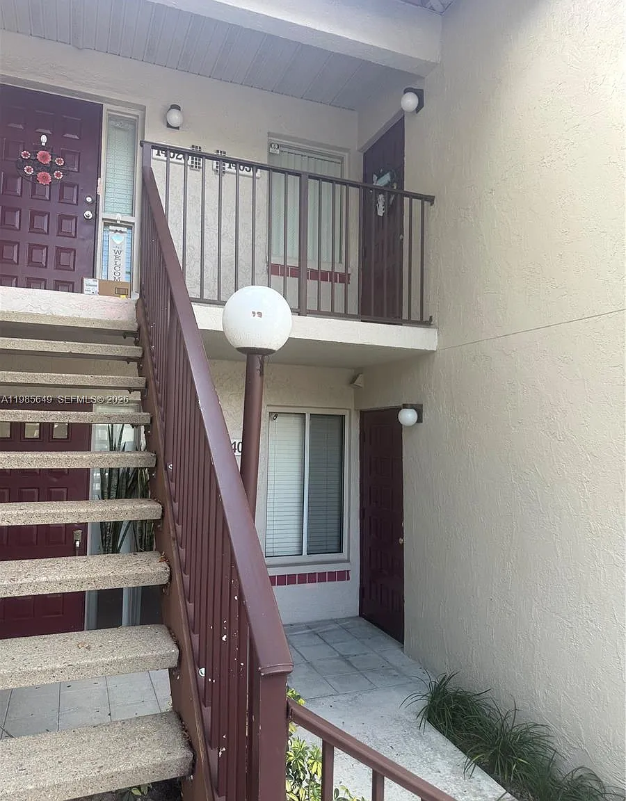 Parc Vista Condo — Photo 2