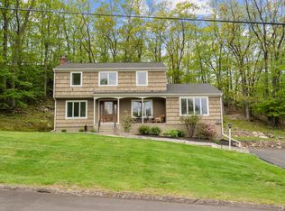 832 Quarter Mile Rd, Orange, CT 06477