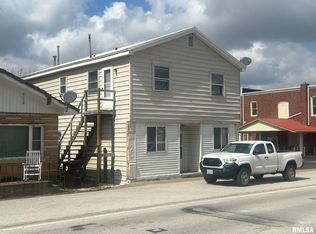 404 S Main St, Liberty, IL 62347