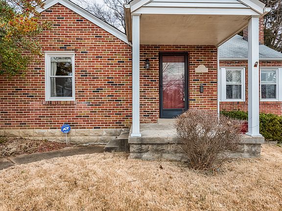 2nd image of 9001 Moritz Ave