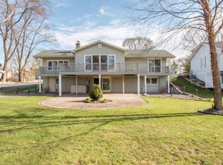 40247 91st St, Genoa City, WI 53128