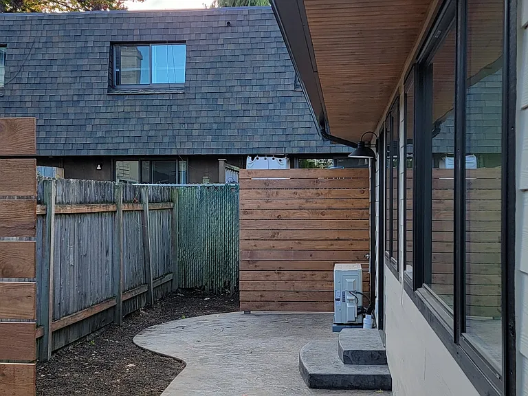 7606 206th St SW #B — Photo 11