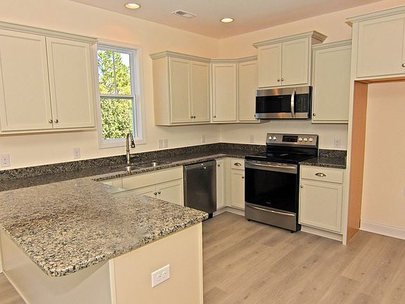 Image represents a previous build. Current selections may vary.