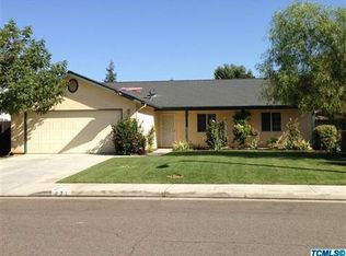 471 Gearey Ave, Exeter, CA 93221