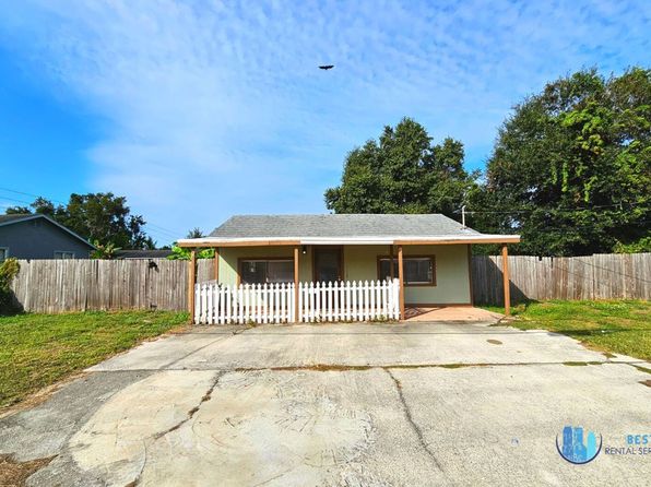 832 N Combee Rd
