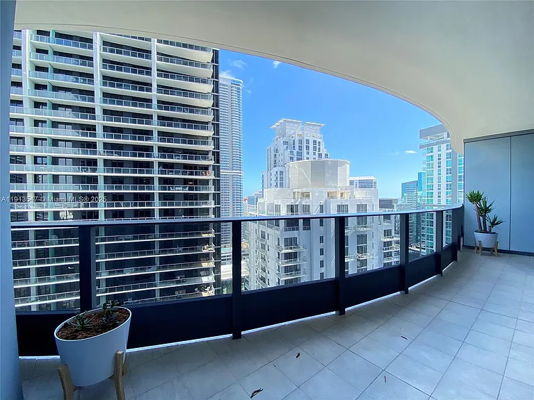 1000 Brickell Plz #3807 — Photo 16