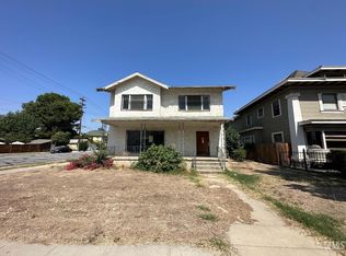2328 18th St, Bakersfield, CA 93301