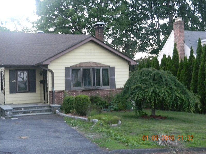 1st image of 145 Amsterdam Ave
