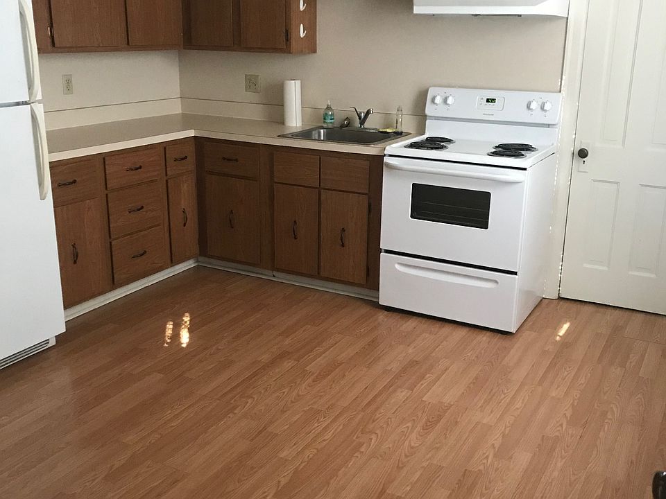 2nd image of 200 N 2nd St APT 1
