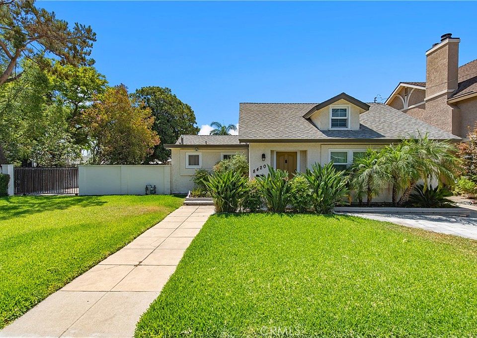 1st image of 8420 E Hermosa Dr