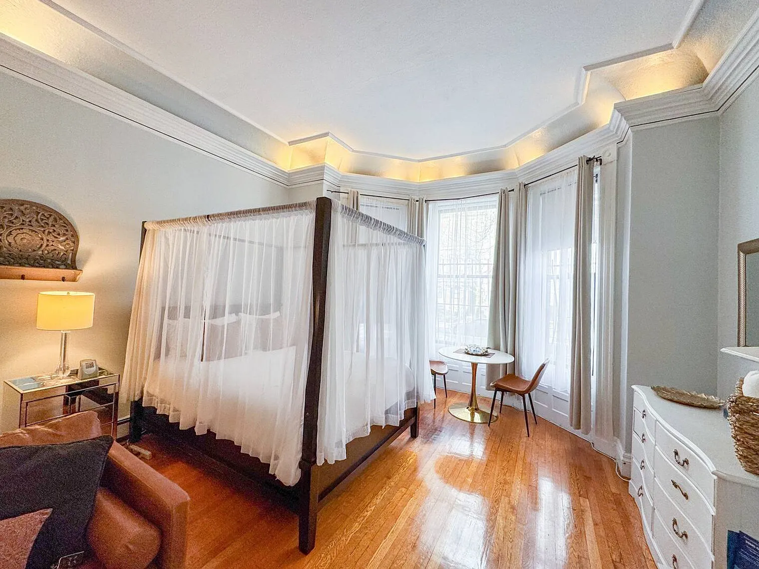 Studio, 1.0 bath, 678 sqft, $5,182 — Photo 3