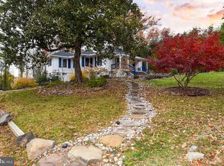 6112 Naval Ave, Lanham, MD 20706