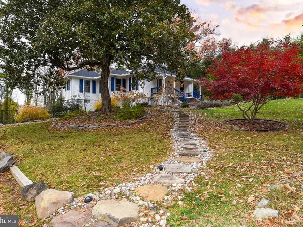 6112 Naval Ave, Lanham, MD 20706