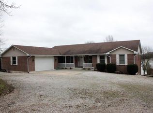 27700 Grayson Dr, California, MO 65018