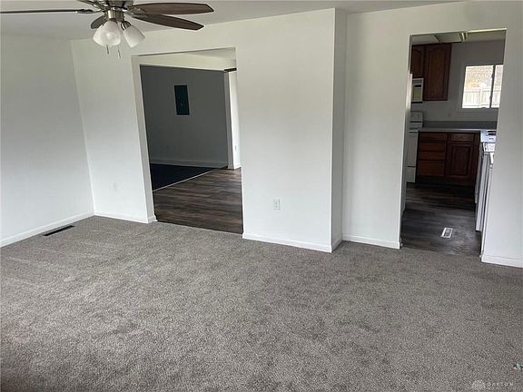 2nd image of 1709 Lanbury Dr