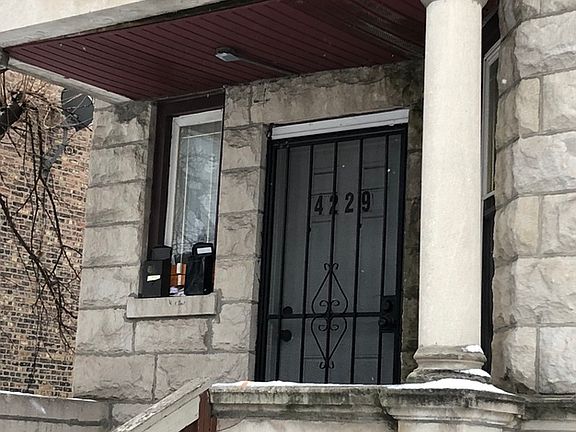 5th image of 4229 W Gladys Ave