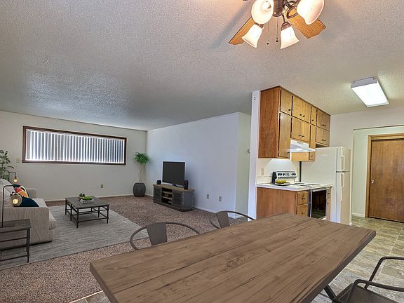 Fargo, ND Emerald Apartments | Dining
